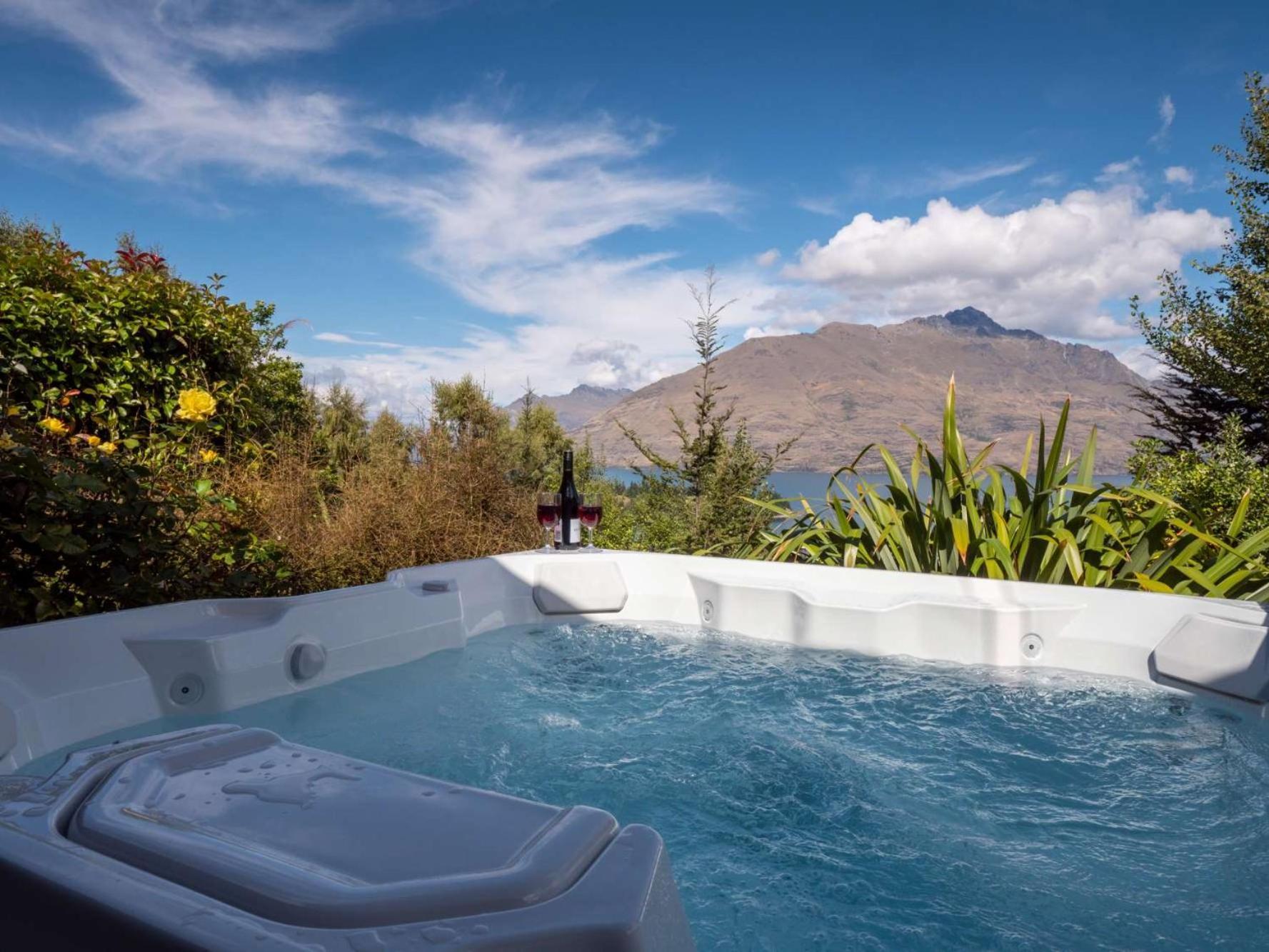 Papillon, A Relax It'S Done Luxury Holiday Home Κουίνσταουν Εξωτερικό φωτογραφία